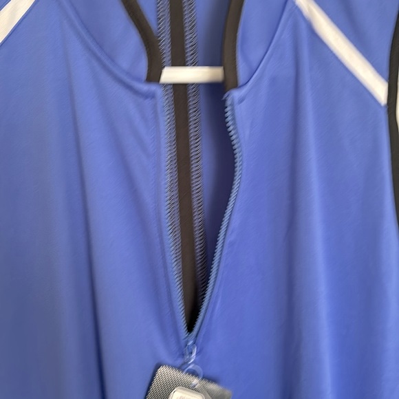 PGA Tour Women’s Sleeveless Top Amparo Blue Medium - Picture 6 of 6